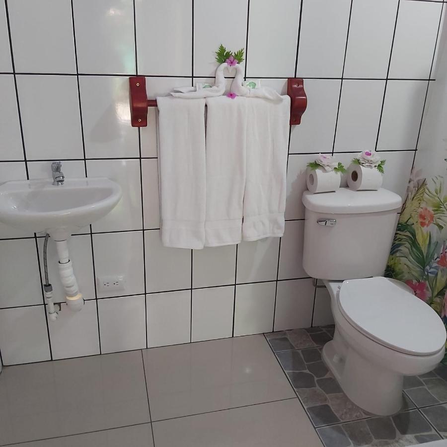 Cabanas Daneysha Tortuguero Dış mekan fotoğraf